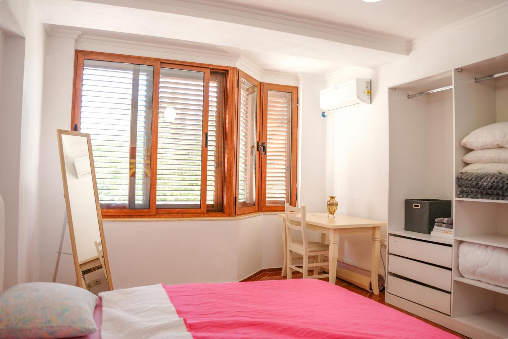 Tirana Centre Lions Gate 1 Apartment Luaran gambar