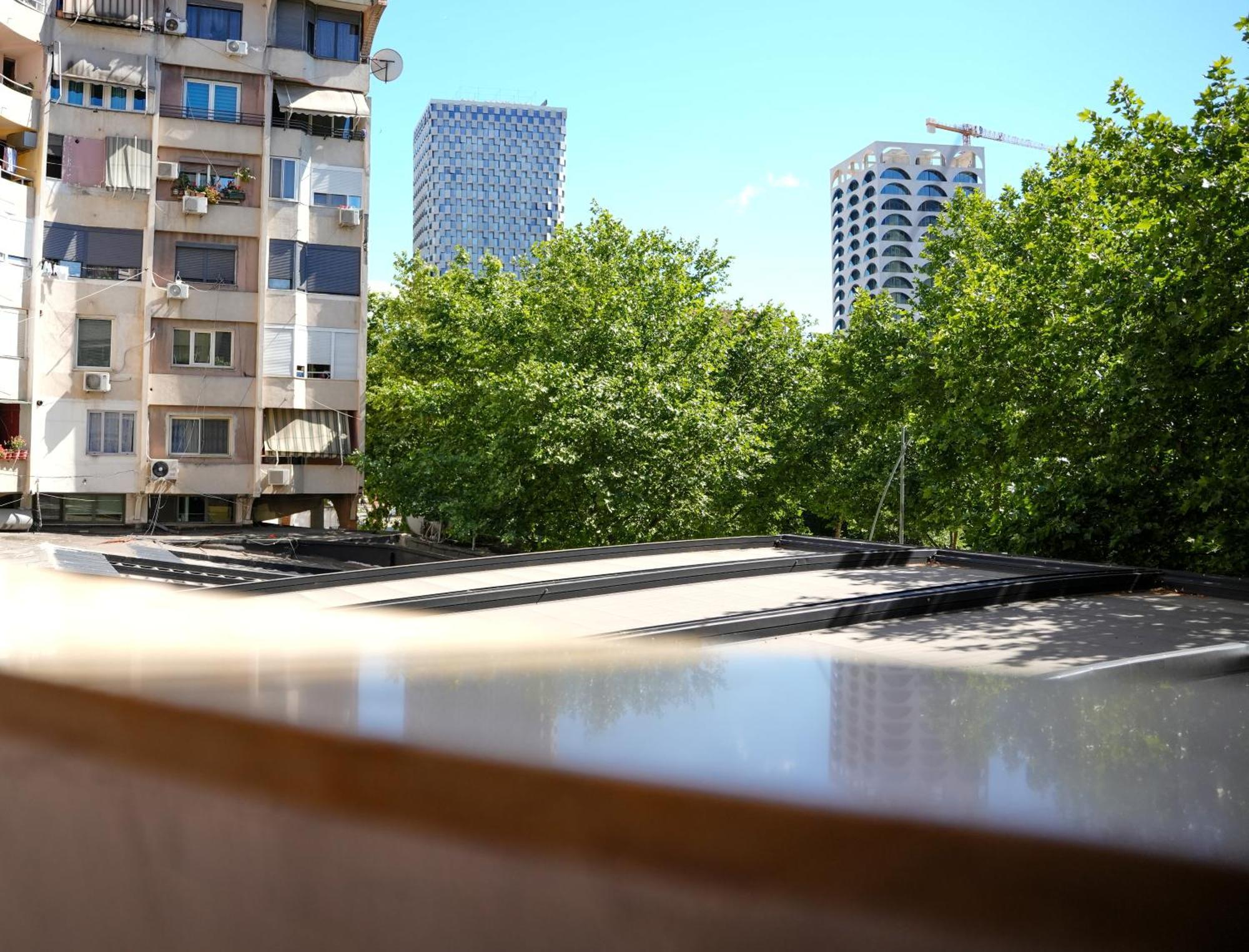 Tirana Centre Lions Gate 1 Apartment Luaran gambar